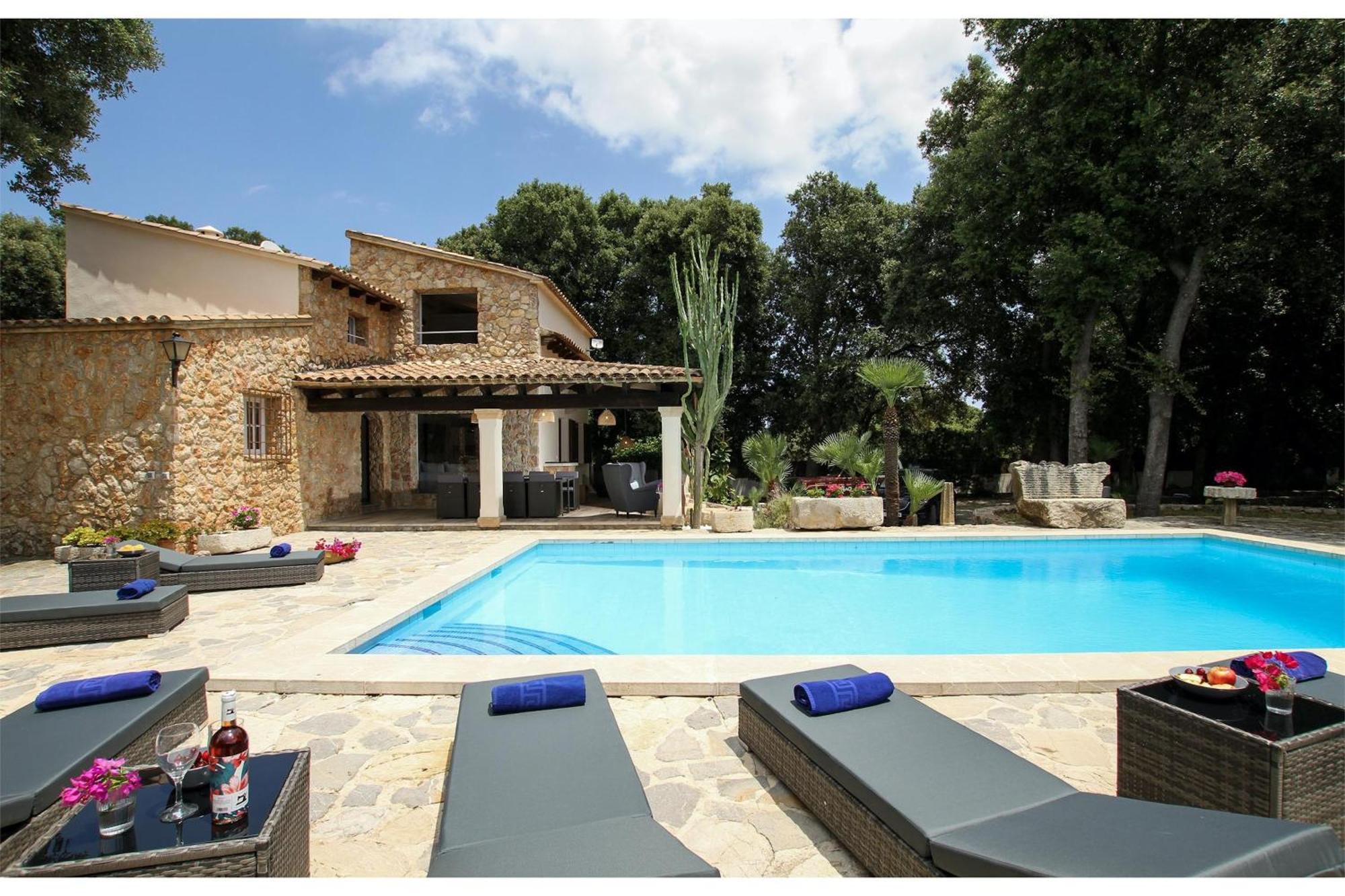 Distinguished Pollensa Villa - 4 Bedrooms - Villa Segu Cini - Recently Renovated With Modern Interior Luaran gambar